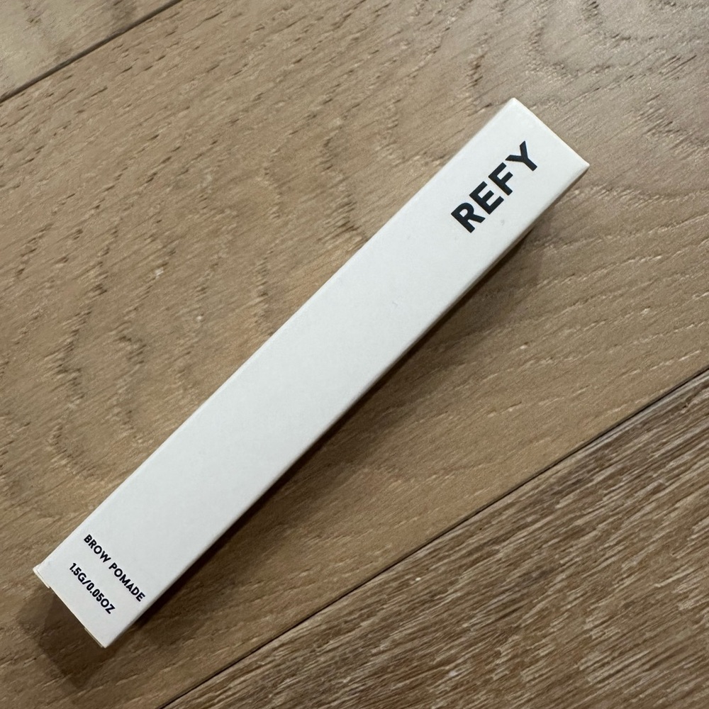 REFY Brow Pomade - medium